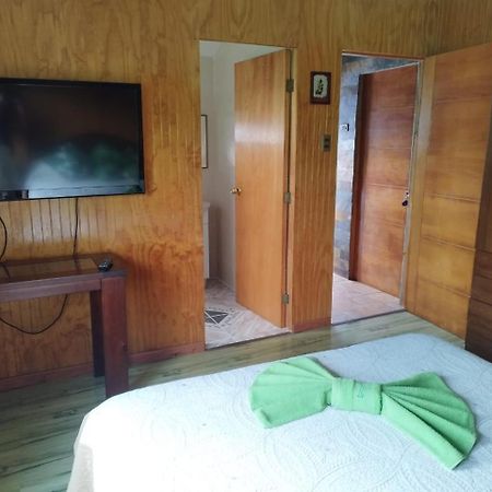 Hostal Avareipua Ханга-Роа Экстерьер фото