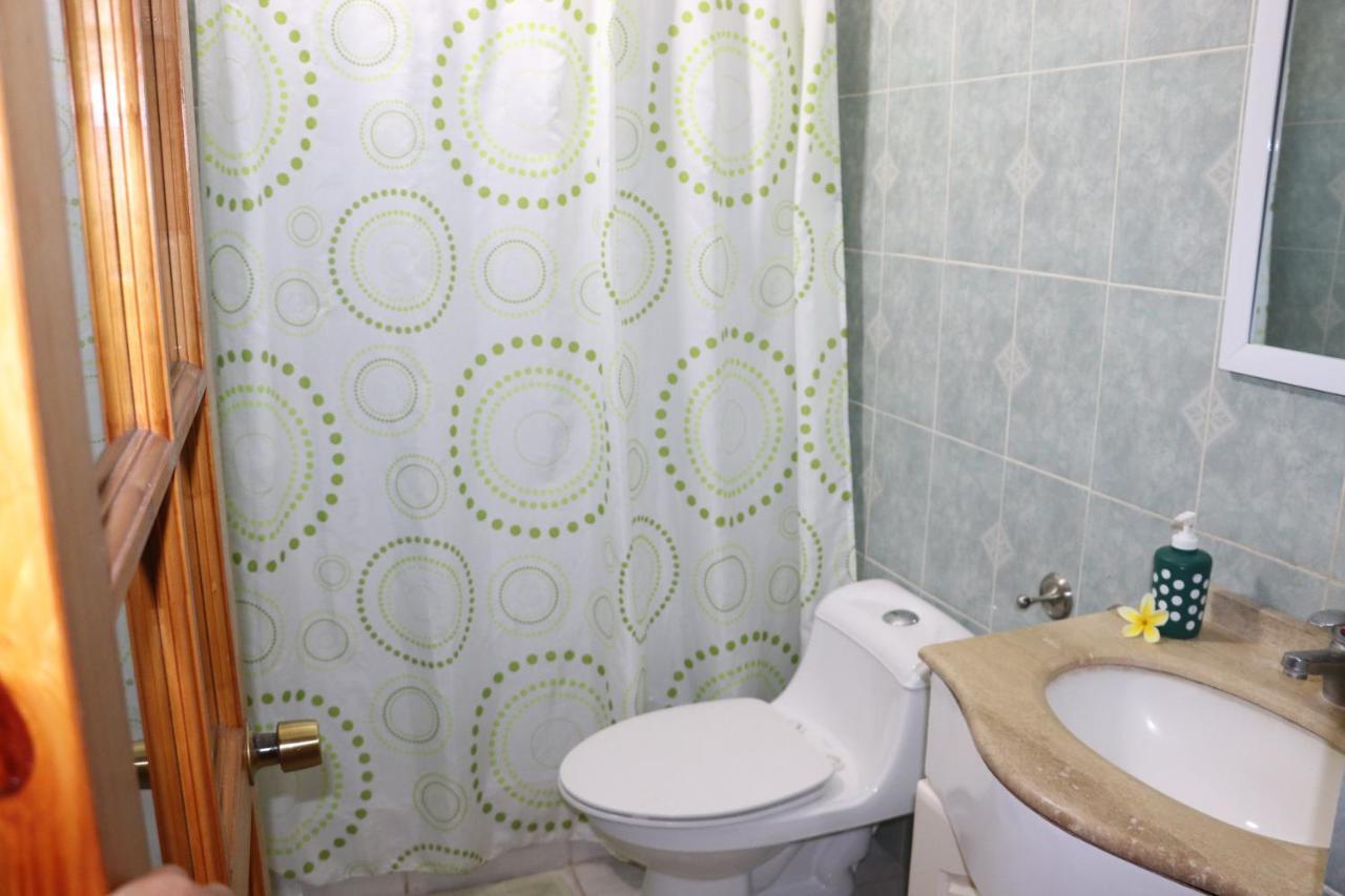 Hostal Avareipua Ханга-Роа Экстерьер фото